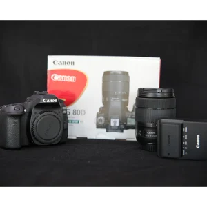 دوربین Canon 80D 18-135mm دست دوم