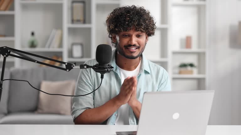 میکروفون استودیویی