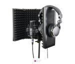 ایزولاتور حرفه‌ای با هدفون آویزان و میکروفون درون محفظه