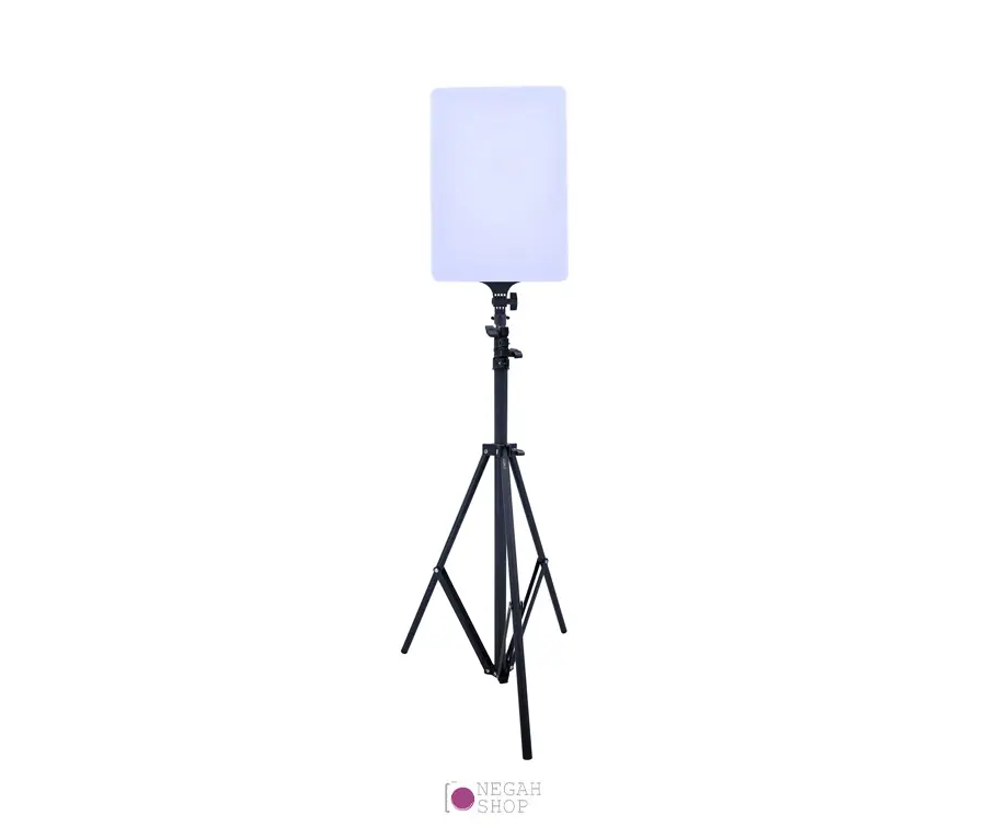 نور ثابت سافت لایت مدل RL-19 به همراه سه پایه نور ثابت سافت لایت مدل RL-19 به همراه سه پایه - تصویر 1