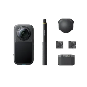 باندل Insta360 X6 Essentials با دوربین، مونوپاد نامرئی، درپوش لنز، دو باتری و کیس شارژ