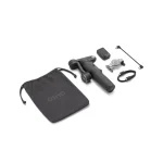 داخل جعبه گیمبال موبایل DJI Osmo Mobile 8P نسخه استاندارد: گیمبال، ریموت FrameTap، گیره مغناطیسی، دو کابل USB-C و کیف