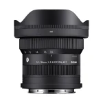 لنز واید سیگما 10-18mm F2.8 DC DN با هود فشاری نصبشده
