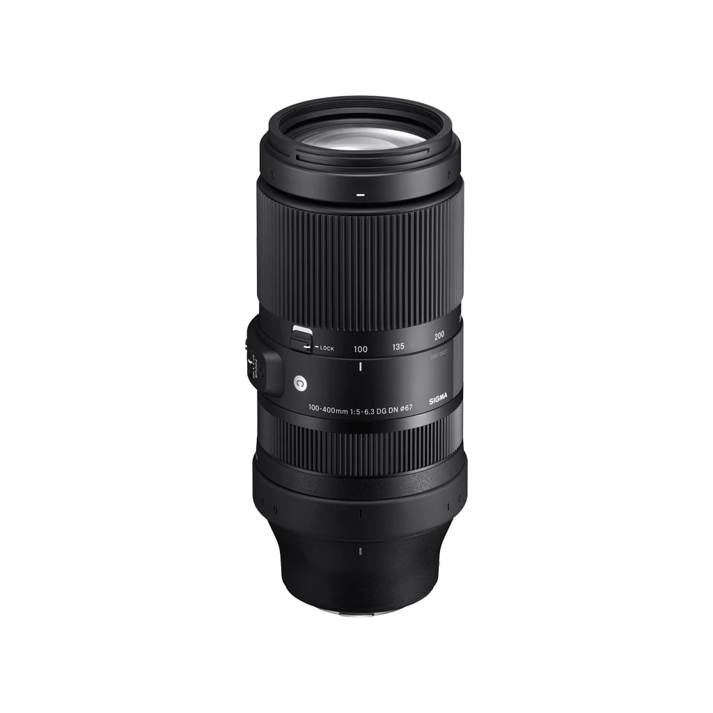 لنز سیگما Sigma 100-400mm F5-6.3 DG DN OS مانت Sony E 2 نمای سهرخ لنز سیگما 100-400mm F5-6.3 DG DN OS با عدسی جلویی و دهانه ۶۷ میلیمتری