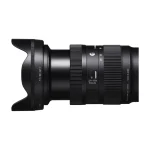 نمای جانبی لنز سیگما 28-70mm F2.8 DG DN با حلقه زوم و کلید حالت فوکوس