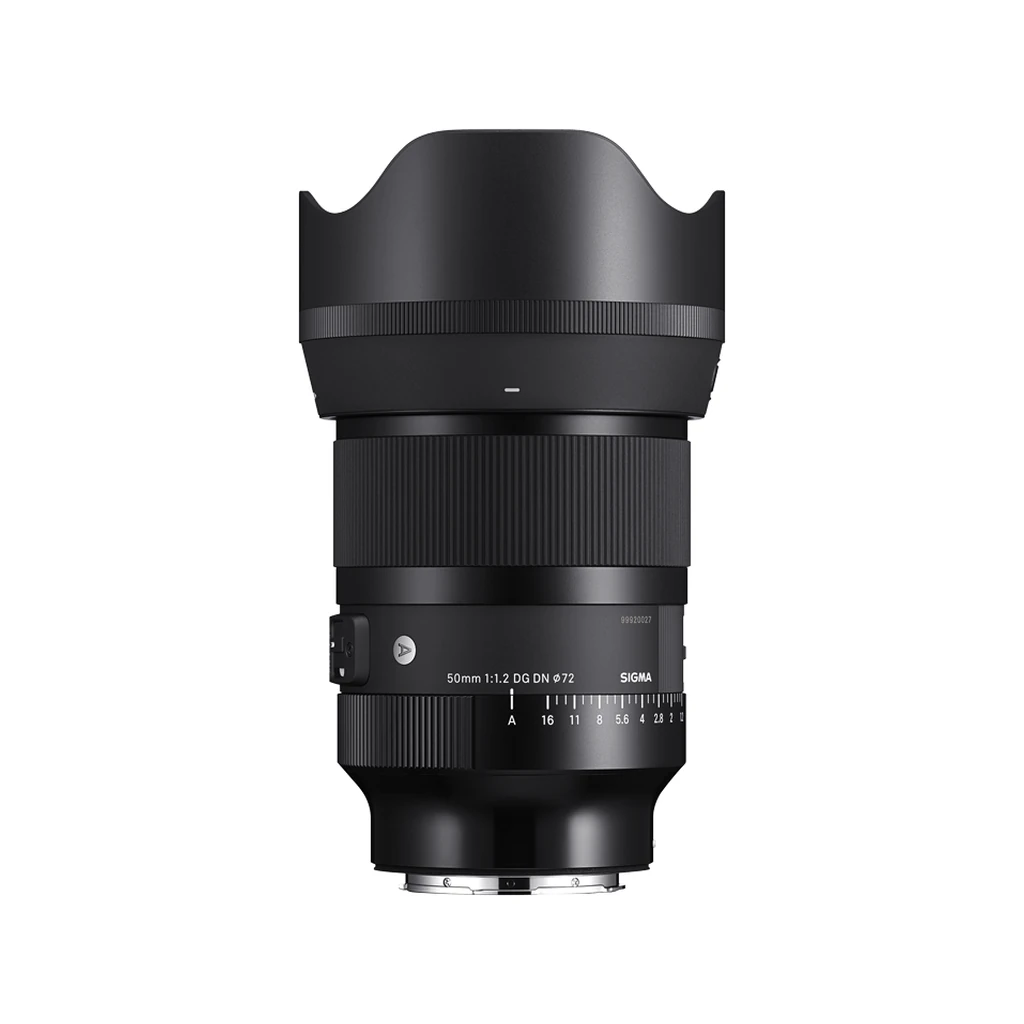 sigma-50mm-f1-2-dg-dn-art-01-hero لنز سیگما 50mm F1.2 DG DN Art مانت سونی E با هود پاپتی نصبشده