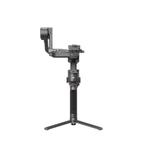 گیمبال دوربین دی جی آی رونین DJI RS 4 Pro روی زمینه سفید