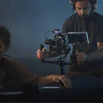 گیمبال DJI RS 4 Pro هنگام تصویربرداری با دوربین نمونه